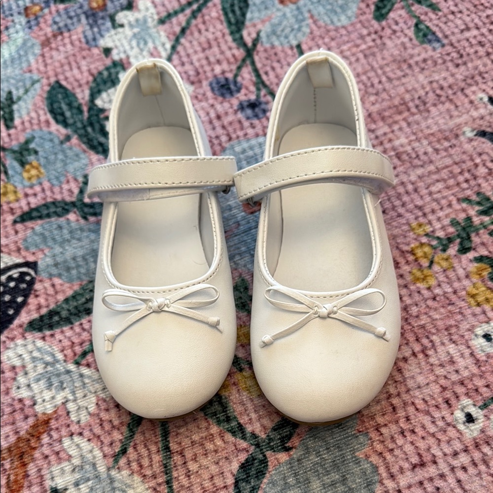 White Kids Mary Jane Shoes